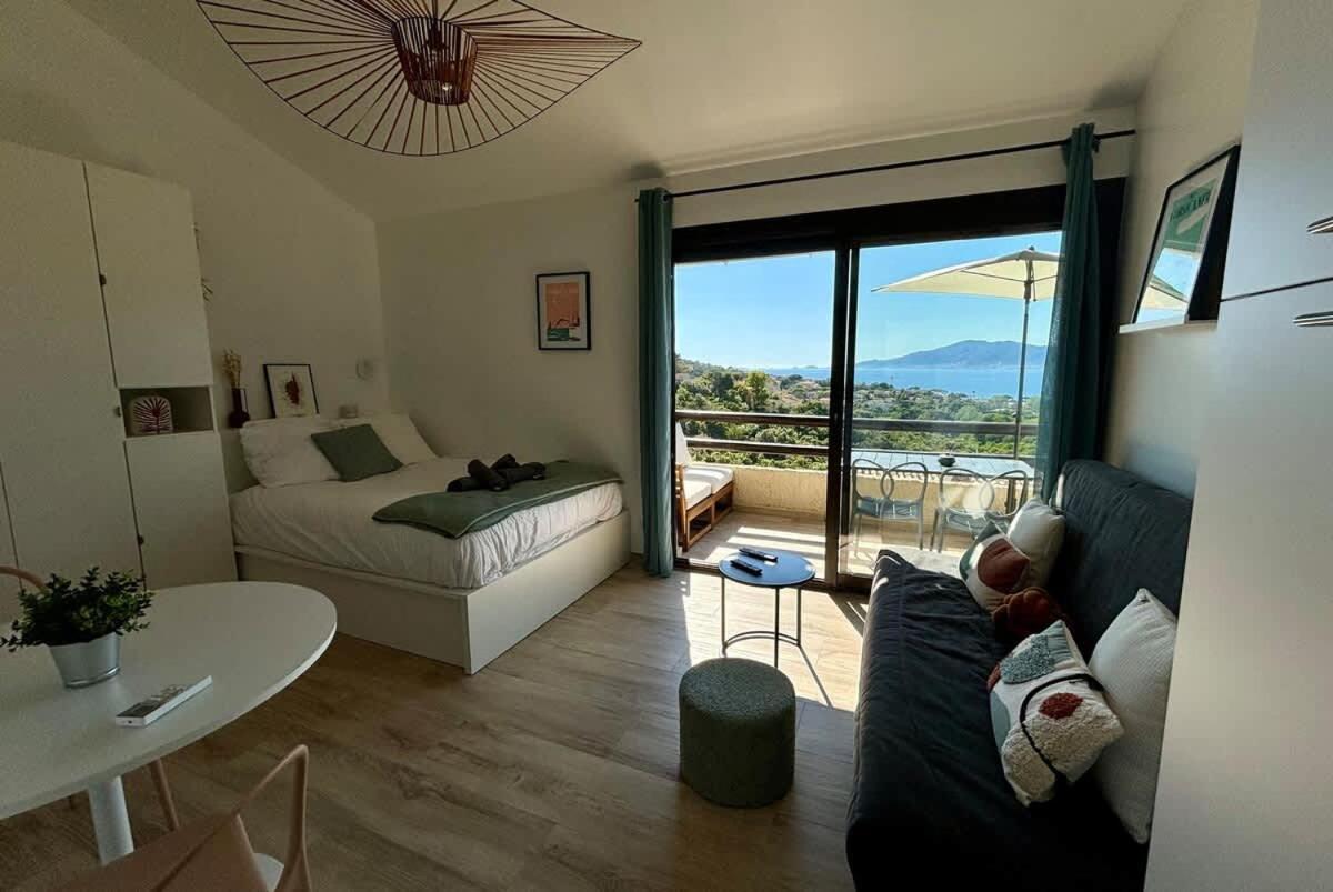 Studio Vue Mer A Porticcio Piscine Et Parking Exterior photo