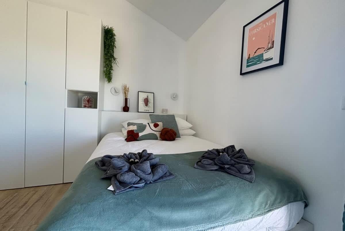Studio Vue Mer A Porticcio Piscine Et Parking Exterior photo